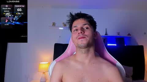 Issac online show from 18, 11, 2025