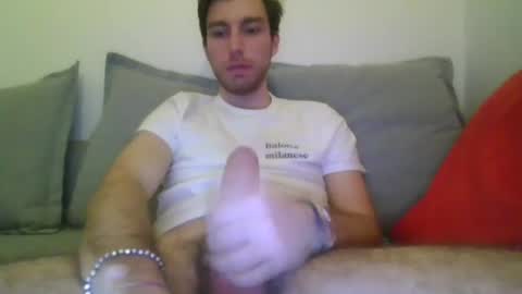 Snapshot of italian_boy_22 chatting on 17, 2, 2025 italian_boy_22 online show from 17, 2, 2025