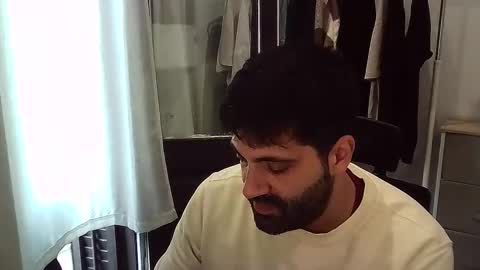 italianboybcn online show from 13, 11, 2025