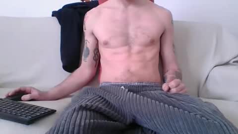 Snapshot of italiansire chatting on 3, 3, 2026 italiansire online show from 3, 3, 2026