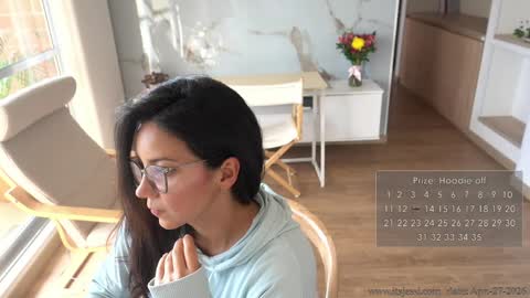 Jessi online show from 27, 4, 2026