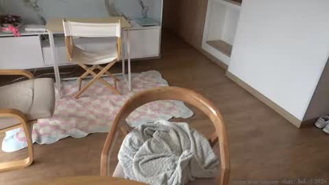 Snapshot of its_jessi chatting on 3, 7, 2026 Jessi online show from 3, 7, 2026