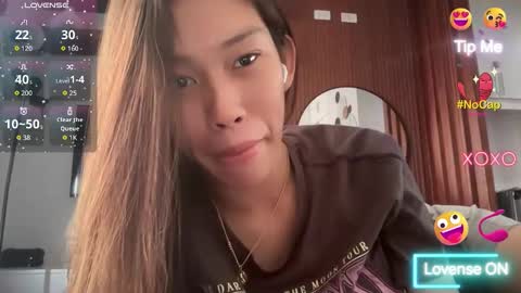 Cora online show from 10, 9, 2025