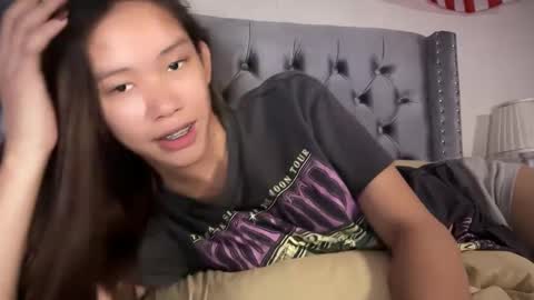 Cora online show from 19, 9, 2025