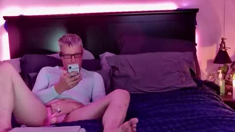 Snapshot of itsallaboutme68 chatting on 19, 4, 2026 Just John online show from 19, 4, 2026