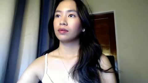 Candy online show from 19, 10, 2025