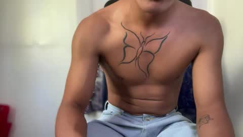 Snapshot of itsme_urboy chatting on 3, 5, 2026 itsme_urboy online show from 3, 5, 2026