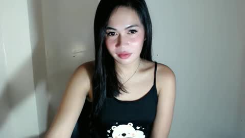 Snapshot of itsurgil_kloeh chatting on 7, 4, 2026 itsurgil_kloeh online show from 7, 4, 2026