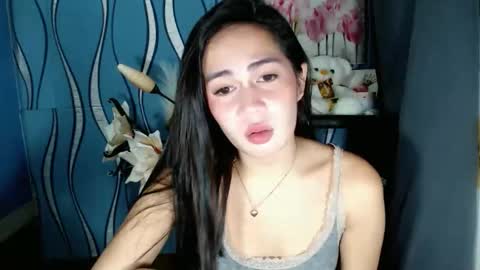 Snapshot of itsurgil_kloeh chatting on 17, 5, 2026 itsurgil_kloeh online show from 17, 5, 2026
