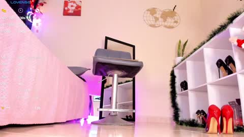 Call me Itzel   online show from 10, 12, 2024