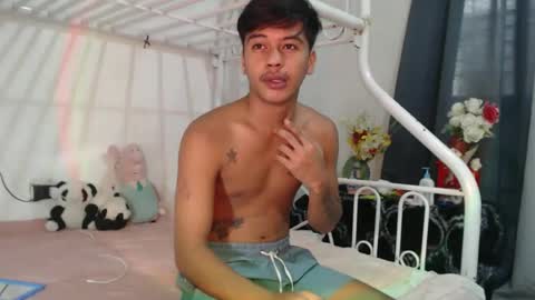 Snapshot of itzme_jhonfred chatting on 21, 4, 2026 Jhonfred online show from 21, 4, 2026
