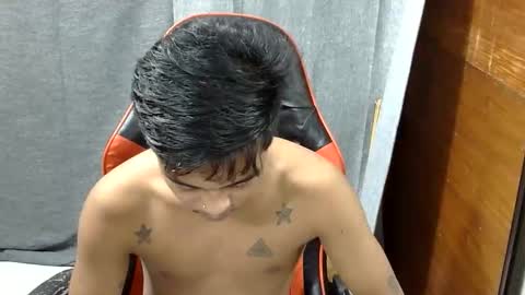Snapshot of itzme_jhonfred chatting on 24, 4, 2026 Jhonfred online show from 24, 4, 2026