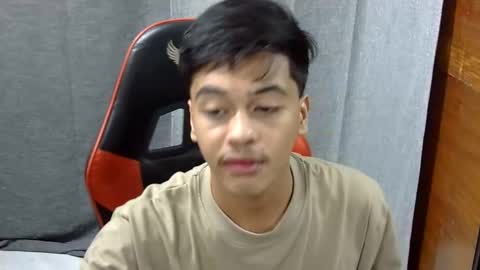Snapshot of itzme_jhonfred chatting on 25, 4, 2026 Jhonfred online show from 25, 4, 2026