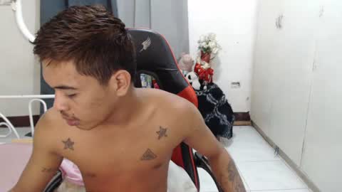 Snapshot of itzme_jhonfred chatting on 20, 6, 2026 Jhonfred online show from 20, 6, 2026