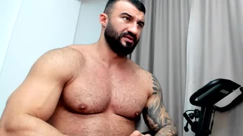 Snapshot of iustinmucle95 chatting on 20, 12, 2024 iustinmucle95 online show from 20, 12, 2024