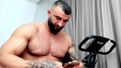 Snapshot of iustinmucle95 chatting on 24, 12, 2024 iustinmucle95 online show from 24, 12, 2024