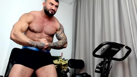 Snapshot of iustinmucle95 chatting on 27, 12, 2024 iustinmucle95 online show from 27, 12, 2024