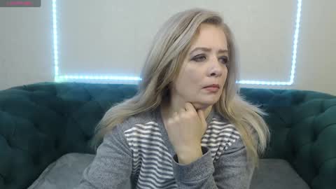 ivanacharm online show from 17, 1, 2025