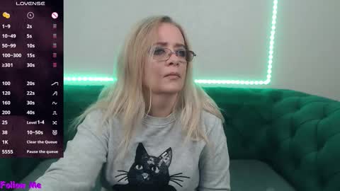 ivanacharm online show from 5, 10, 2025