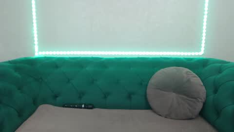 Snapshot of ivanacharm chatting on 9, 4, 2026 ivanacharm online show from 9, 4, 2026