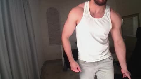 Snapshot of ivanhydee chatting on 16, 1, 2026 IvanHydee online show from 16, 1, 2026