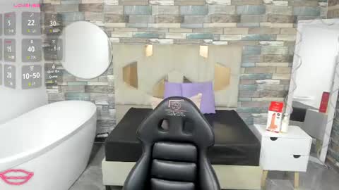 ivanna_tay1 online show from 4, 7, 2026