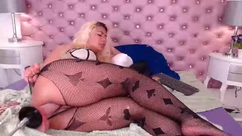 Snapshot of ivonnybon chatting on 15, 2, 2026 IvonnyBon online show from 15, 2, 2026