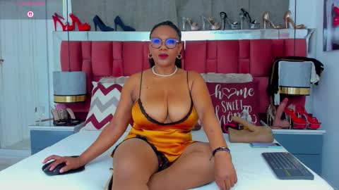 IVONSANCHEZ online show from 9, 1, 2026