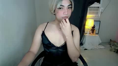 Snapshot of ivory_delight chatting on 1, 12, 2025 ivory_delight online show from 1, 12, 2025