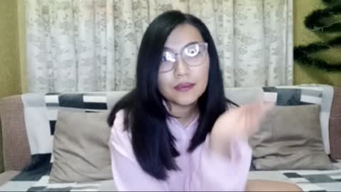 Snapshot of ivory_vibe chatting on 21, 12, 2025 Hey EveryoneIm ElzaGlad to see you in my room online show from 21, 12, 2025