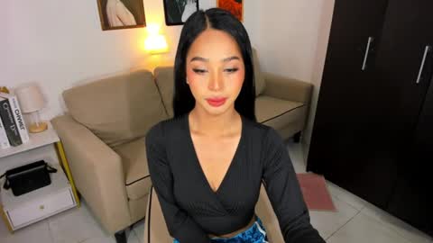 Snapshot of ivorycollins chatting on 16, 1, 2025 kirstenelsie online show from 16, 1, 2025