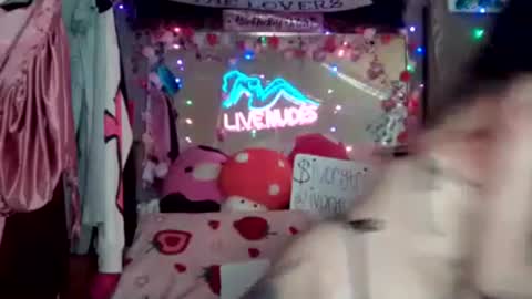 Snapshot of ivorytrixx chatting on 13, 7, 2026 ivorytrixx online show from 13, 7, 2026