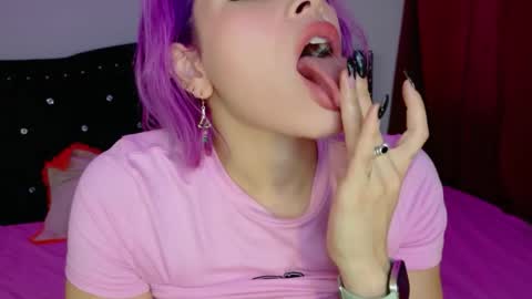 Snapshot of ivy__taylorr chatting on 16, 5, 2026 Diana Rojas online show from 16, 5, 2026
