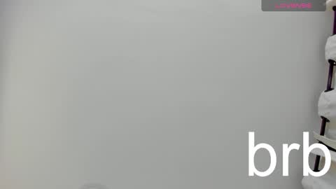 Snapshot of ivy_and_molly chatting on 4, 12, 2024 Ivy and Molly online show from 4, 12, 2024