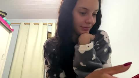 Ivy Desirer online show from 27, 3, 2026