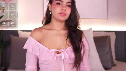 Snapshot of ivyellis chatting on 10, 5, 2026 ivyellis online show from 10, 5, 2026