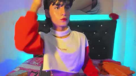 ivymilleer online show from 19, 11, 2025