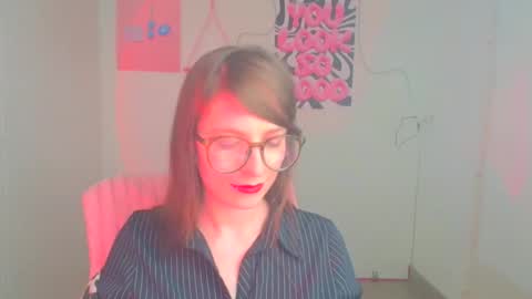 Snapshot of ivynoir_ chatting on 15, 4, 2026 Ivy online show from 15, 4, 2026
