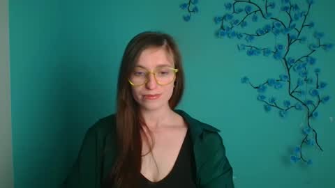 Snapshot of ivynoir_ chatting on 22, 4, 2026 Ivy online show from 22, 4, 2026