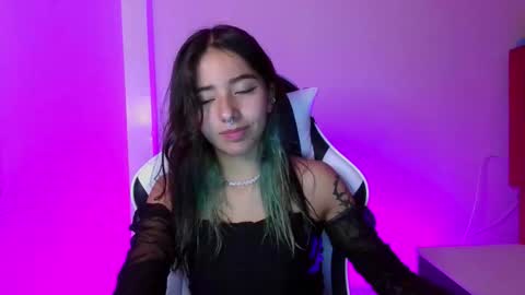 Snapshot of ivystone_ chatting on 6, 2, 2026 Ivy online show from 6, 2, 2026