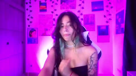Ivy  online show from 17, 4, 2026