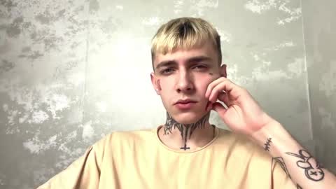 Snapshot of ivywairley chatting on 2, 3, 2026 ivywairley online show from 2, 3, 2026