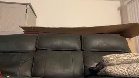 iwantyounow42069 online show from 16, 11, 2025