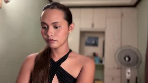 divaonopka online show from 4, 4, 2026