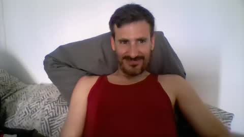 Snapshot of iyoperro chatting on 12, 5, 2026 Casandro online show from 12, 5, 2026