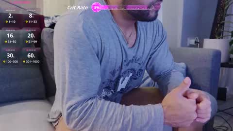 Izaak online show from 17, 9, 2025