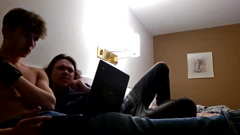 Willis online show from 8, 2, 2025