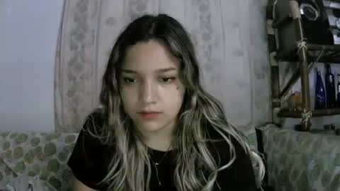 izzy_32 online show from 1, 4, 2026