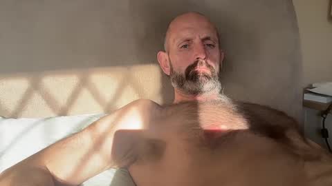 izzysboytoy1 online show from 26, 3, 2026