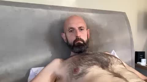 Snapshot of izzysboytoy1 chatting on 29, 4, 2026 izzysboytoy1 online show from 29, 4, 2026